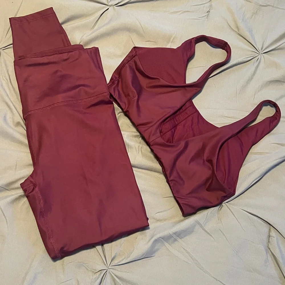 All In Motion Maroon Red High Rise Leggings & Sports-bra Set - Picture 4 of 16